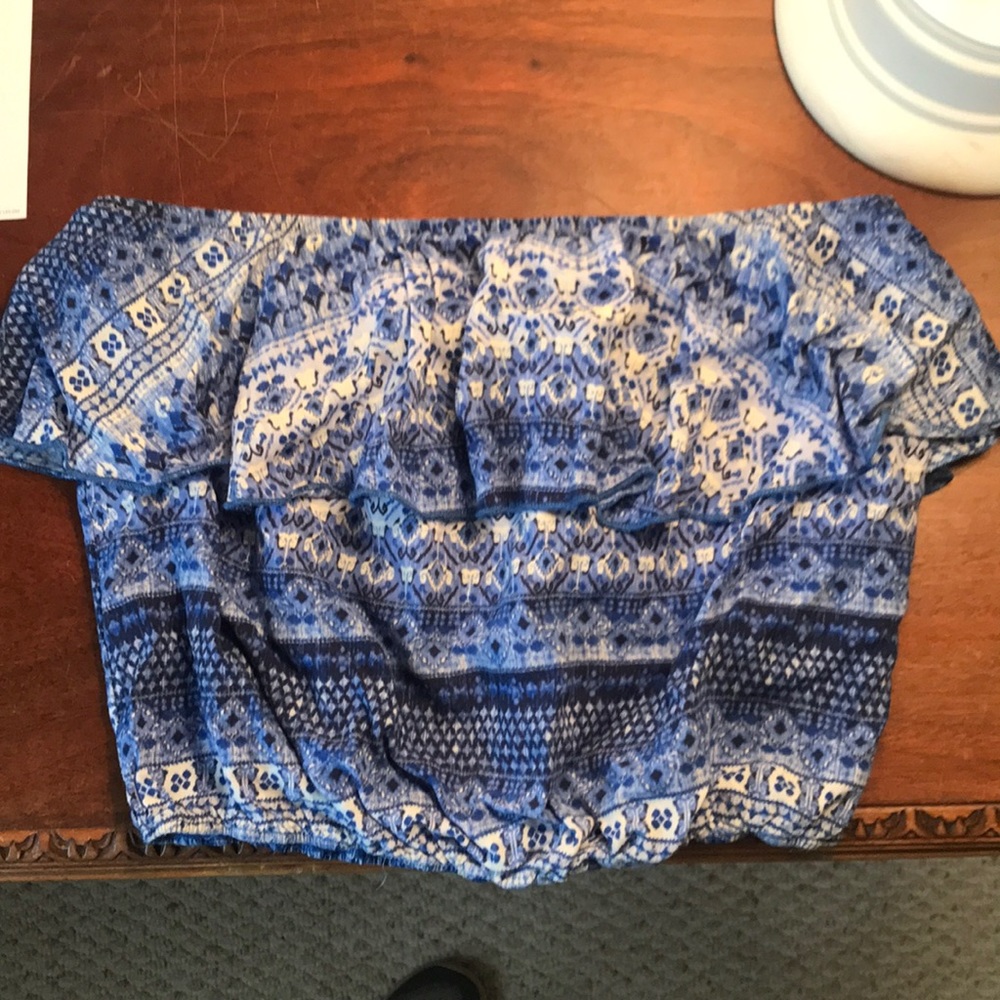 Blue crop top